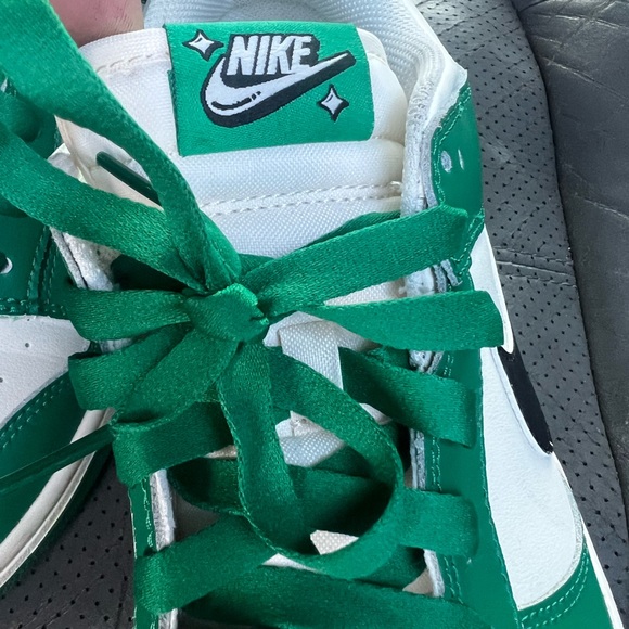 Nike DUNK LOWK Lottery Pack (Green) - Picture 2 of 9